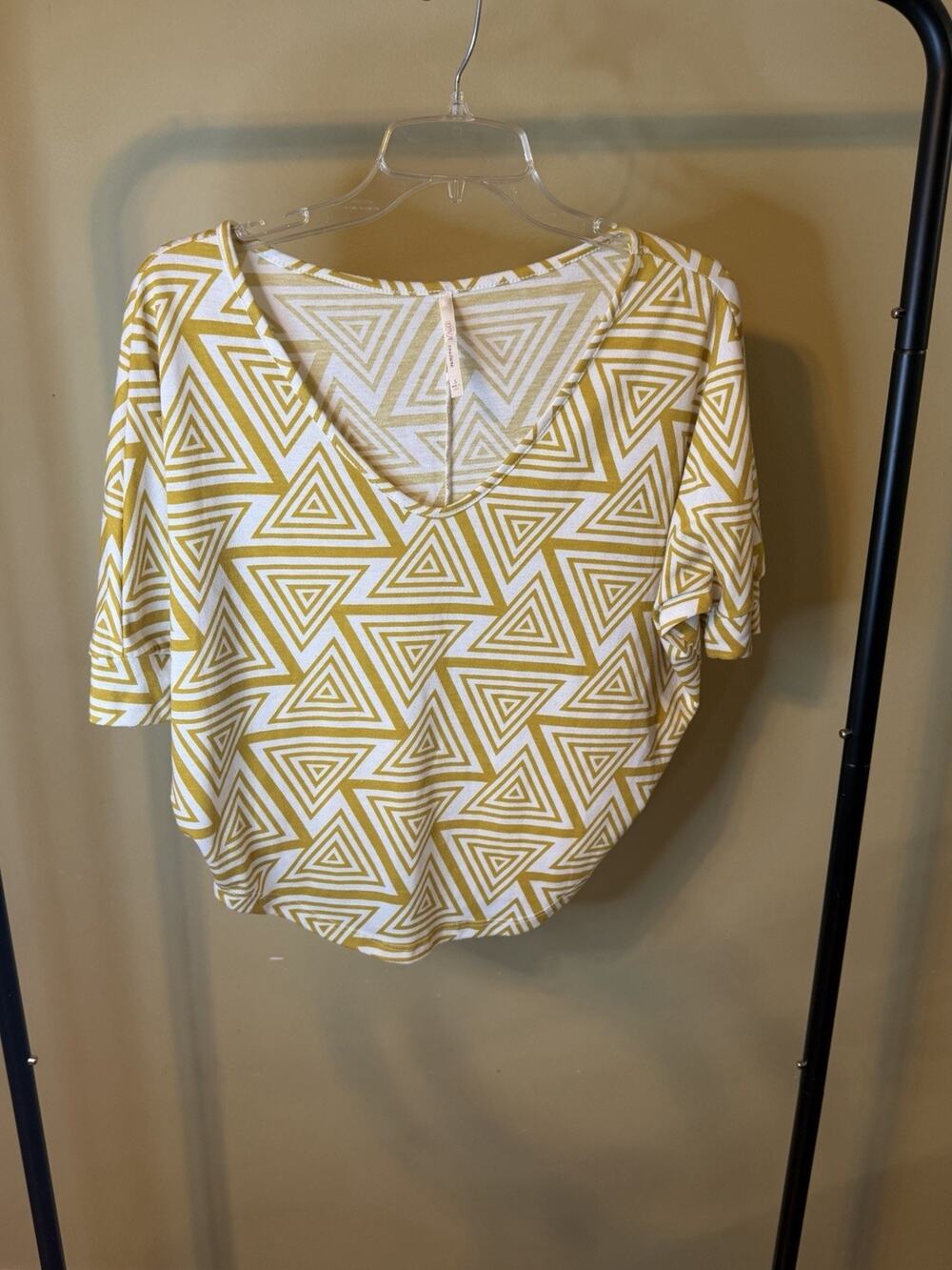 DNA Couture Gold and White Geometric Pattern Top Size Small